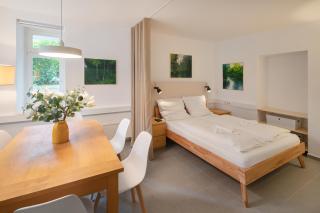 3 Schlafzimmer - Grüne Oase im Hinterhaus - 1-9 Personen - SmartTV - WLAN - Waschmaschine - Trockner - Leipzig - 0