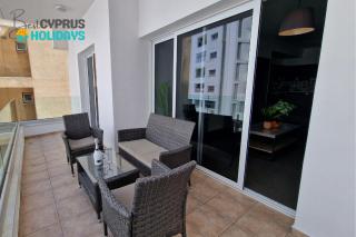Tropical Paradise 200m From Finikoudes Beach - 1