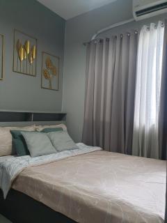 SkyView Condotel FREE WIFI&Netflix near MOA&NAIA - Manila - 3