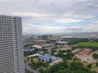 SkyView Condotel FREE WIFI&Netflix near MOA&NAIA - 4