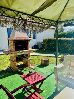 Splendide Villa et Studio Climatisés-Grande Piscine-Vaste Parc - 8