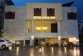 HOTEL ROYAL ONE - Multan - 0