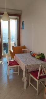 Stanza luminosa e panoramica - 5