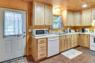 3 Mi to Little River Canyon Scenic Alabama Cabin - 7
