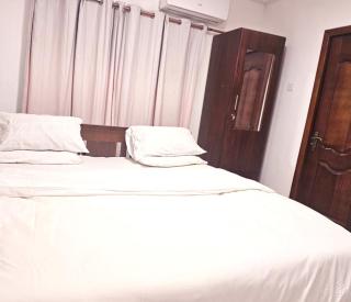 Vandemi Apartment - Kokrobite - 2