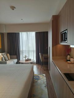 Novotel Residence Hotel Manila by Jolly Luxe Suites at Acqua - 1
