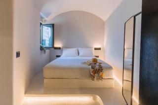 Noir Cave Villa with private Jacuzzi and Sunset Terrace - Pyrgos - 7