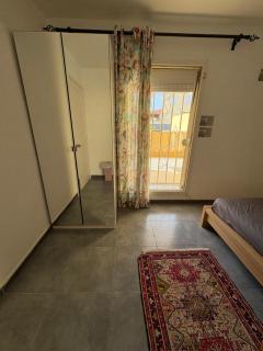 Double room private terrace and private bathroom in shared home - 7