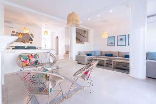 Villa in Golf Resort with Shared Pool - 9