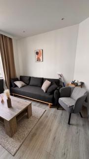 T2 Neuf Quartier Calme central et transport devant - 2