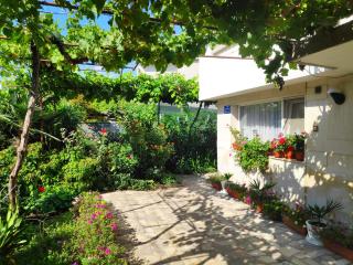 Guest House Zhelevа - Chernomorets - 6