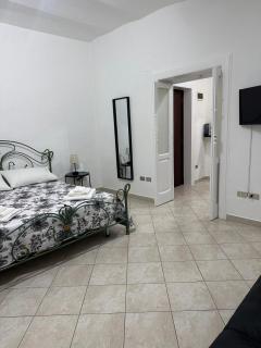 MATTAESOLE GUESTHOUSe - Bari - 6
