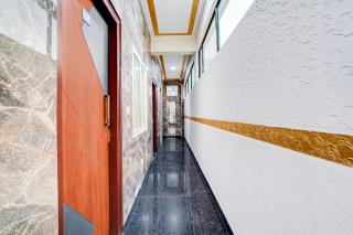 Hotel O Airport Suites - - 3