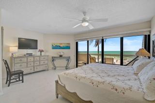 51 Beach Rd - 1