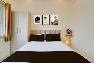 Hotel O Airport Suites - 1