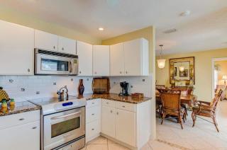 5120 Sandy Shore Ave - 3