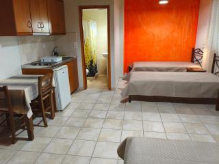 Anna Apartments - 6