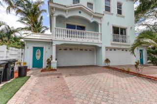 456 Canal Rd - Siesta Key - 0