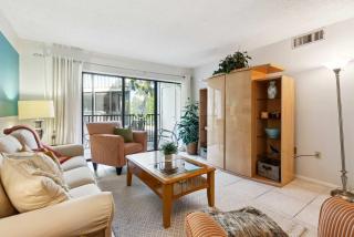 Bay Oaks E-12 - 6