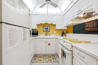 Bay Oaks E-12 - 2