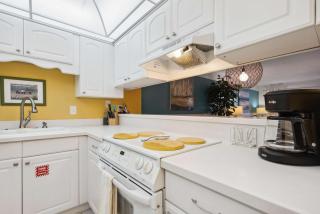 Bay Oaks E-12 - Siesta Key - 1