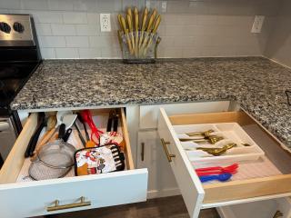 Modern Stay in Killeen - 7