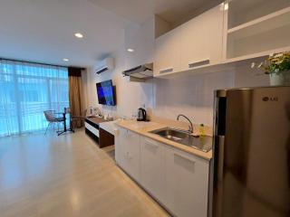 The Beach Bangsaen Condo 327-23 - 1