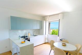 OFFER AGOSTO - Sulla Spiaggia Parking - AC & WiFi - 0