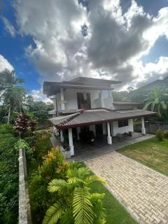 AADHI Guest - Galle - 0