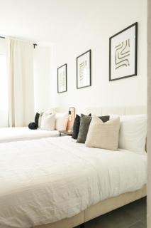 Modern 2BR Apt in San Juan City, Concert Stays - 6