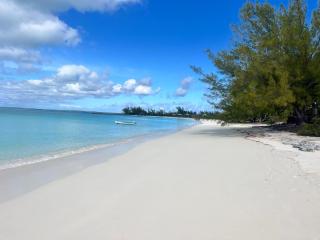 Baybreeze Bungalow - 2