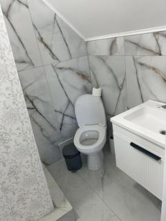 U Kvasu Hotel - Kelechin - 9