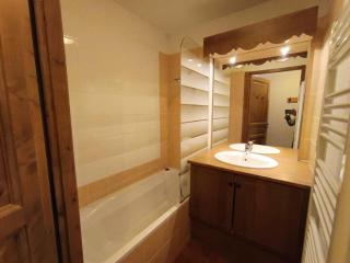 Résidence Les Airelles - appartement plein sud, parking couvert - 50m des pistes MAE-8394 - 1