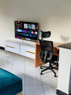 Private,Peaceful & Relaxing Apt in the Bukoto Area - 2