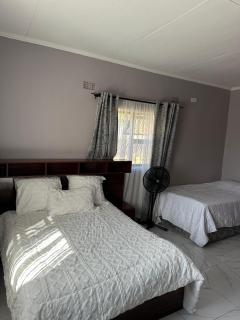 Cranfield Cottage - Salima - 4