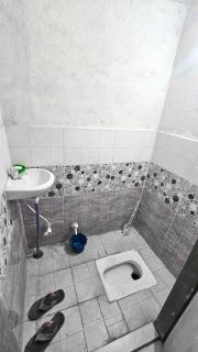 Arya Sadan Homestay 79063,22135 - Mathura - 4