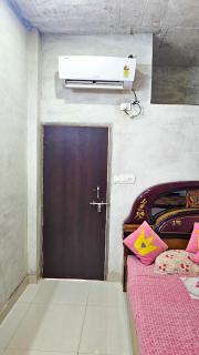 Arya Sadan Homestay 79063,22135 - Mathura - 3