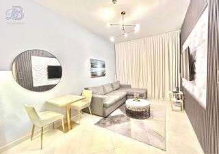 1 Bedroom Apartment in Al Jaddaf - High-Floor with Dubai Skyline View - 9