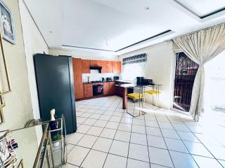 Penny's Place - Midrand - 3