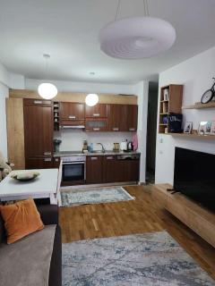 Luxury & Green Apartments 2 - Pristina - 6