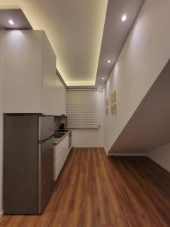 Zani's Apartments 1 - 6