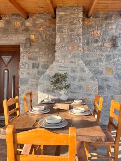 House Marevouni, Triopetra - 3