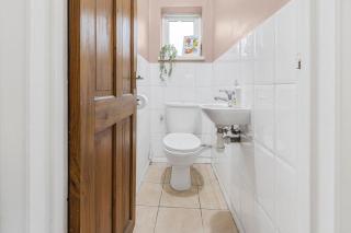 Spacious 3BHK near Heathrow - Cranford - 8