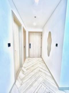 Stylish 1 Bedroom Apartment in the Heart of JVC - 5