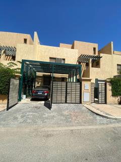 Villa B107 - Sheikh Zayed - 2