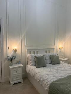 Perfect Historic City Stay - 9