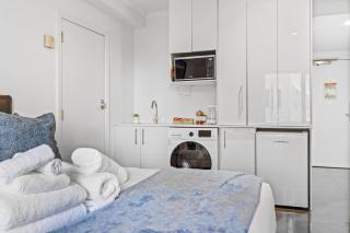 Cozy Room with King Bed in CBD w Gym and Pool! - Auckland - 8