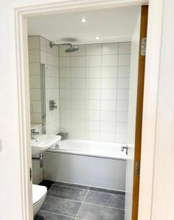 Manchester City Centre Deluxe Apartment - Manchester - 6