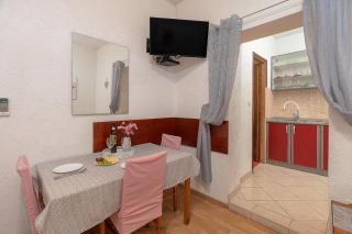 Apartments Ivana - Nin - 1