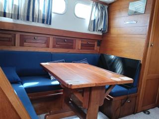 Deluxe romantic boat - 2